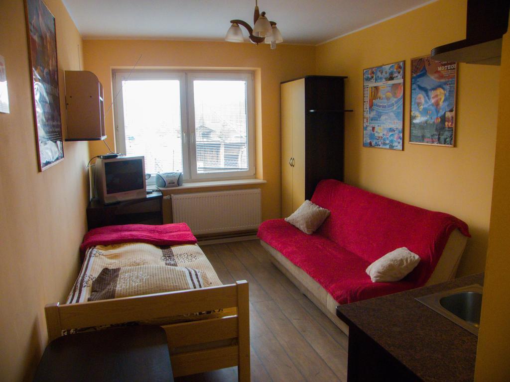 Gospodarstwo Agroturystyczne Ania I Filip Izabelin  Exterior photo