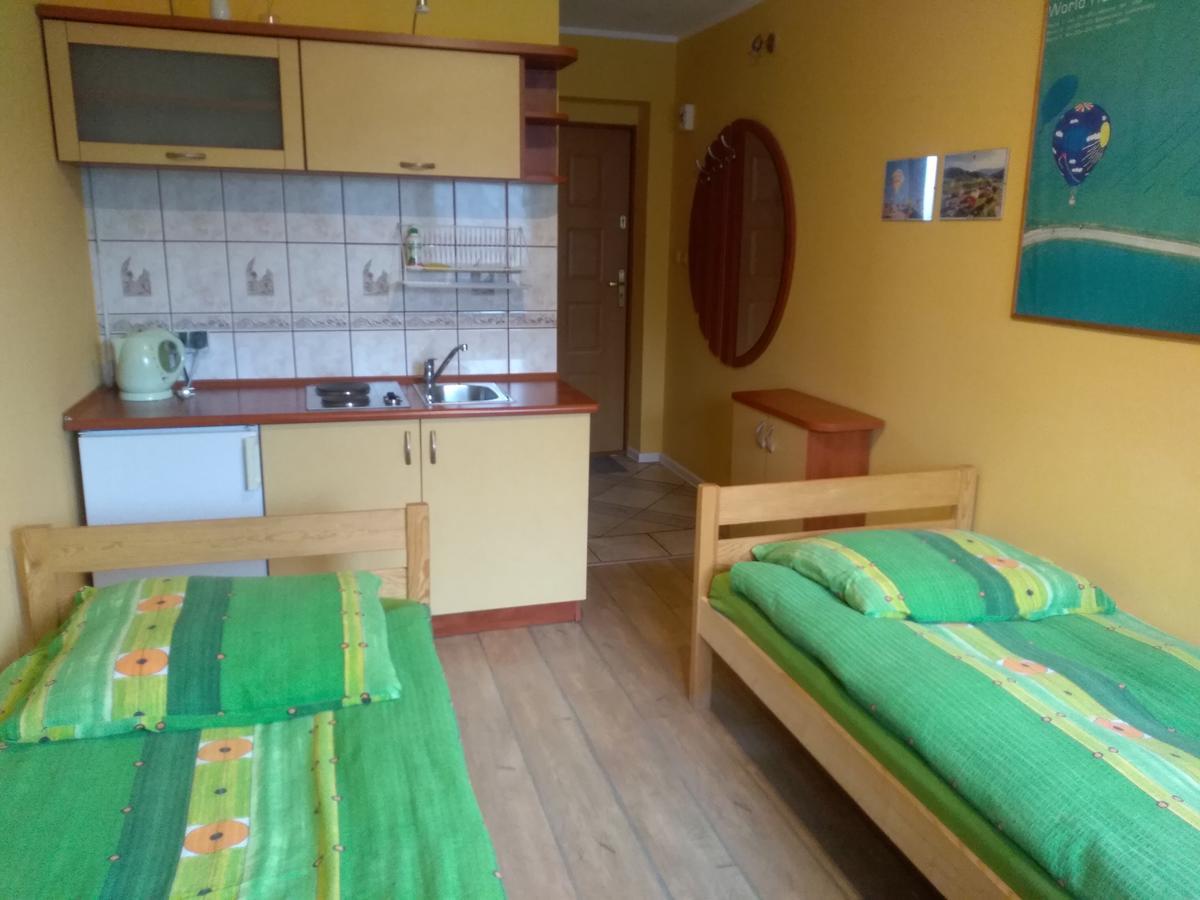 Gospodarstwo Agroturystyczne Ania I Filip Izabelin  Exterior photo